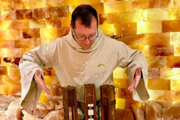 128fccd9-47e1-4a8d-b848-34929739fc48